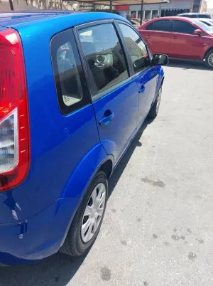 2015 Ford Figo
