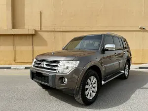 2011 ميتسوبيشي باجيرو