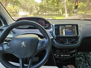 2013 Peugeot 208