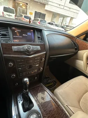2017 Nissan Armada