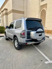 2009 ميتسوبيشي باجيرو