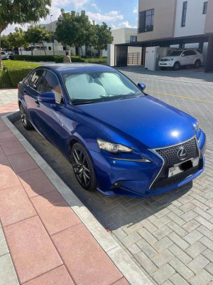 2016 Lexus IS