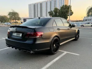 2014 Mercedes-Benz E63 AMG