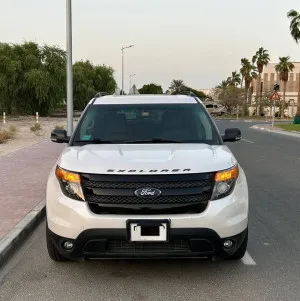 2015 Ford Explorer in dubai