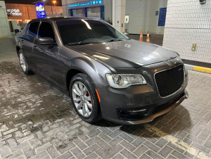 2017 Chrysler 300 in dubai