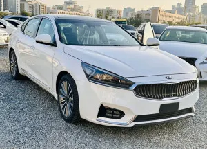 2017 Kia Cadenza