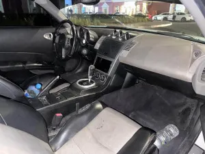 2005 نيسان 350Z