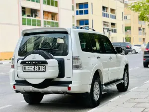2012 Mitsubishi Pajero