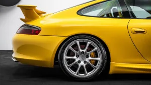2003 Porsche 911 Carrera