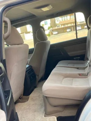 2011 Toyota Land Cruiser