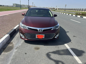 2014 Toyota Avalon in dubai