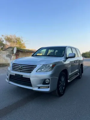2011 Lexus LX 570