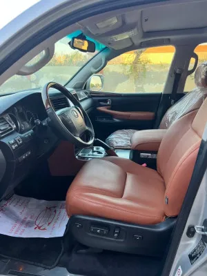 2011 Lexus LX 570