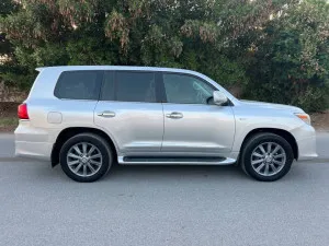 2011 Lexus LX 570
