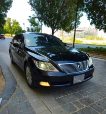 2007 Lexus LS 460