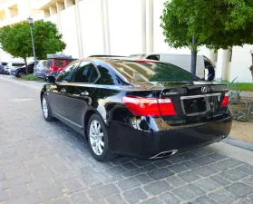 2007 Lexus LS 460