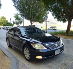 2007 Lexus LS 460