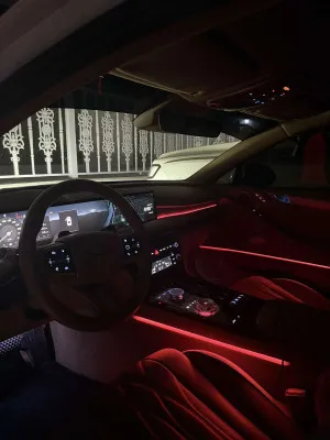 2025 Genesis G80