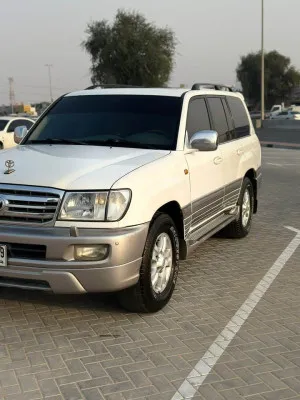 2005 تويوتا لاند كروزر