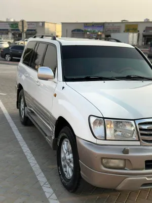 2005 تويوتا لاند كروزر