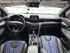 2019 Hyundai Veloster