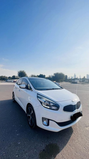2015 Kia Carens