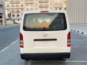 2014 تويوتا هياس