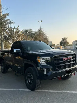 2019 GMC Sierra in dubai