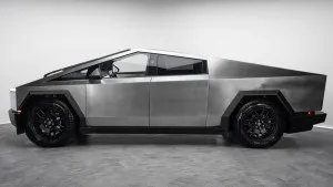 2025 Tesla Cybertruck