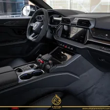 2025 Lamborghini URUS