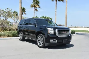 2015 GMC Yukon in dubai