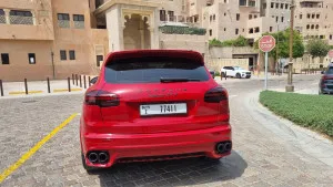 2016 بورش كاين