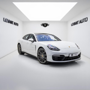 2022 Porsche Panamera in dubai