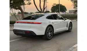 2023 بورش تايكون 