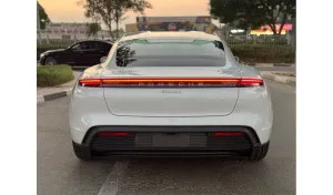 2023 بورش تايكون 
