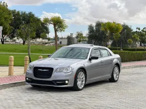 2015 Chrysler 300 in dubai