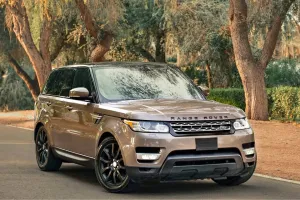 2016 Land Rover Range Rover Sport in dubai