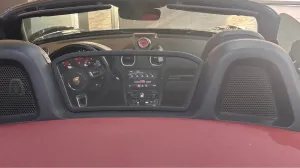 2022 بورش 718