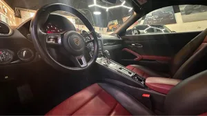 2022 بورش 718