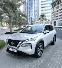 2021 Nissan Rogue in dubai