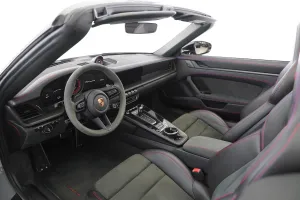 2023 Porsche 911 Carrera