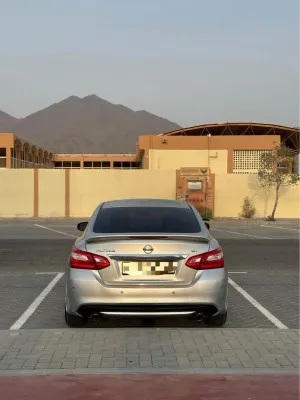 2016 نيسان آلتيما