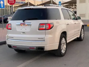 2016 GMC Acadia