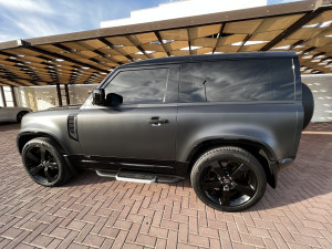 2023 Land Rover Defender