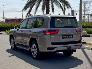 2024 Toyota Land Cruiser