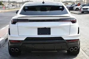 2023 Lamborghini URUS