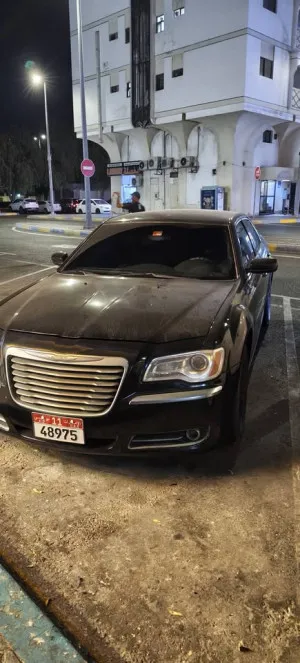 2014 Chrysler 300 in dubai