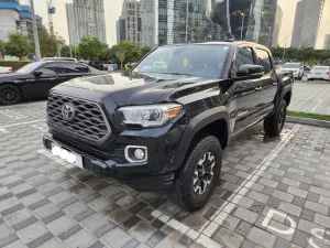 2022 تويوتا تاكوما in dubai