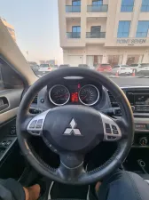 2014 ميتسوبيشي لانسر