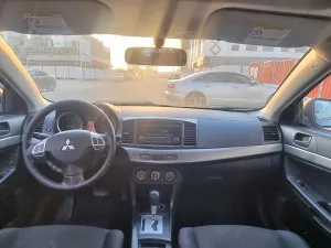2014 ميتسوبيشي لانسر